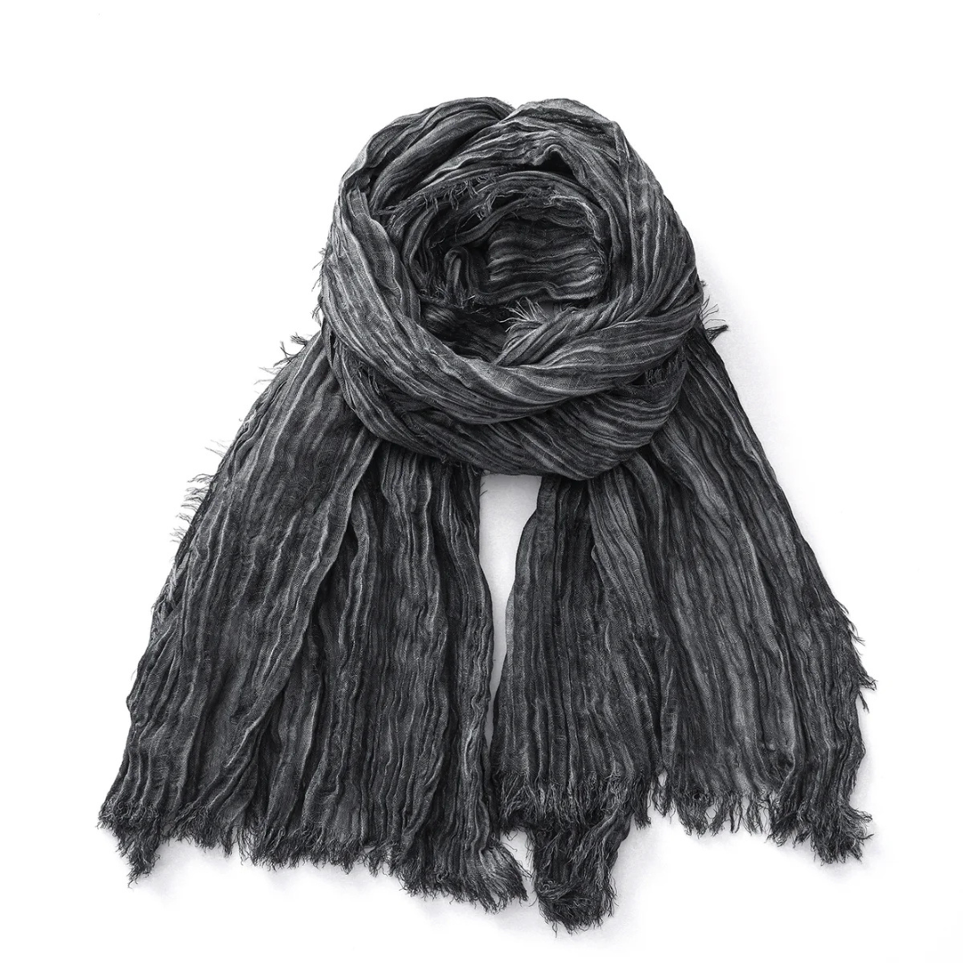Theo Scarf – Refined Warmth with a Modern Touch