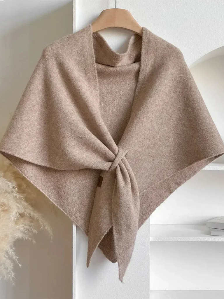 Merla | Cozy Autumn Wrap