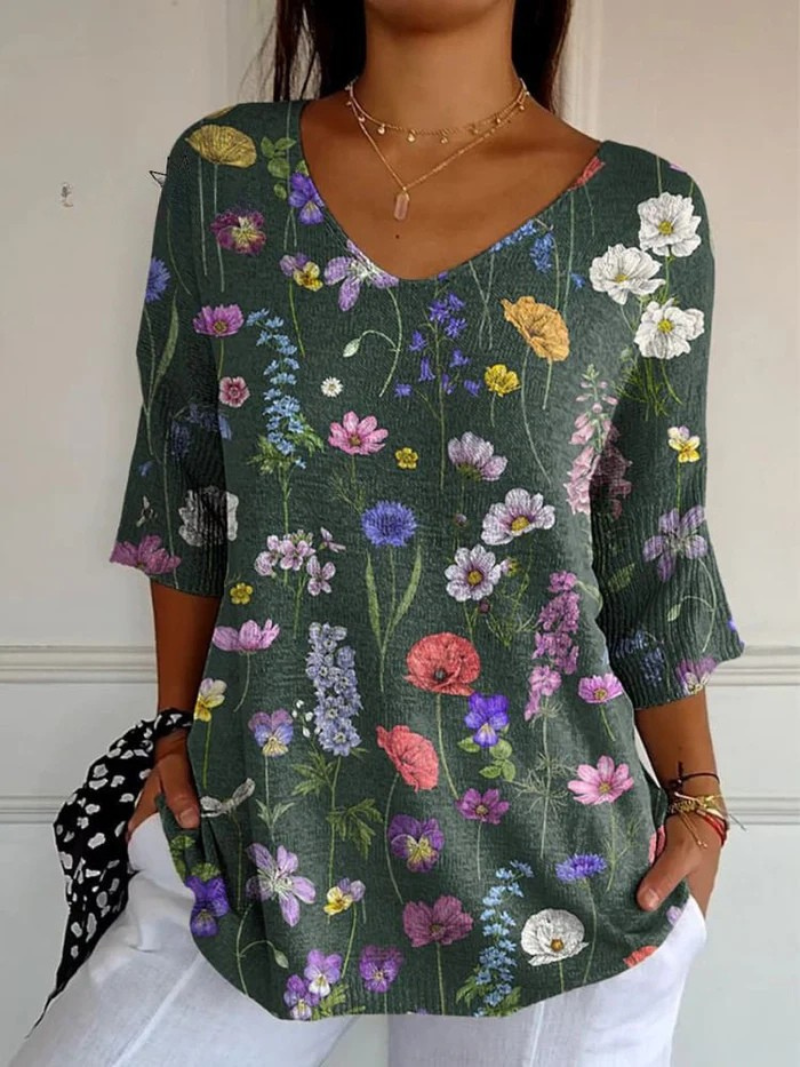 Hazel | Lively Spring Floral Garden Print Casual Knit Pullover