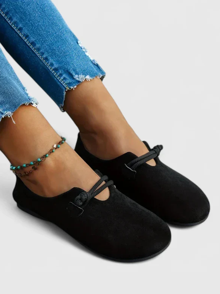 Avelisse | Everyday Comfort Slip-Ons