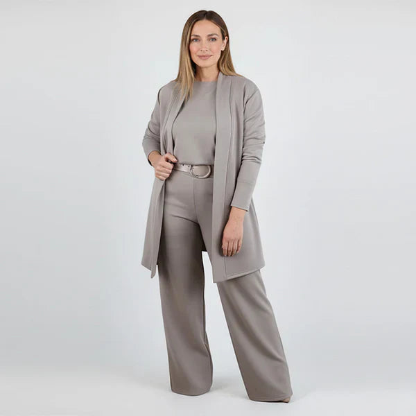 Emily | Elegant 3-Piece Stretch Set
