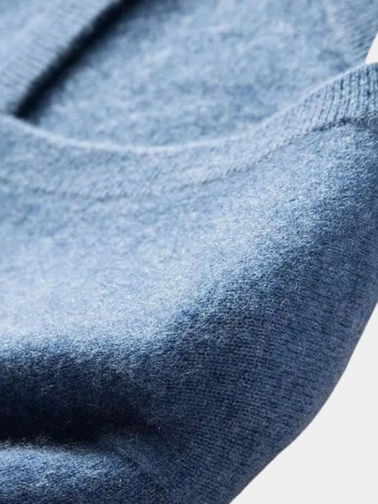 Cai | Cashmere V Neck Knitwear Sweater