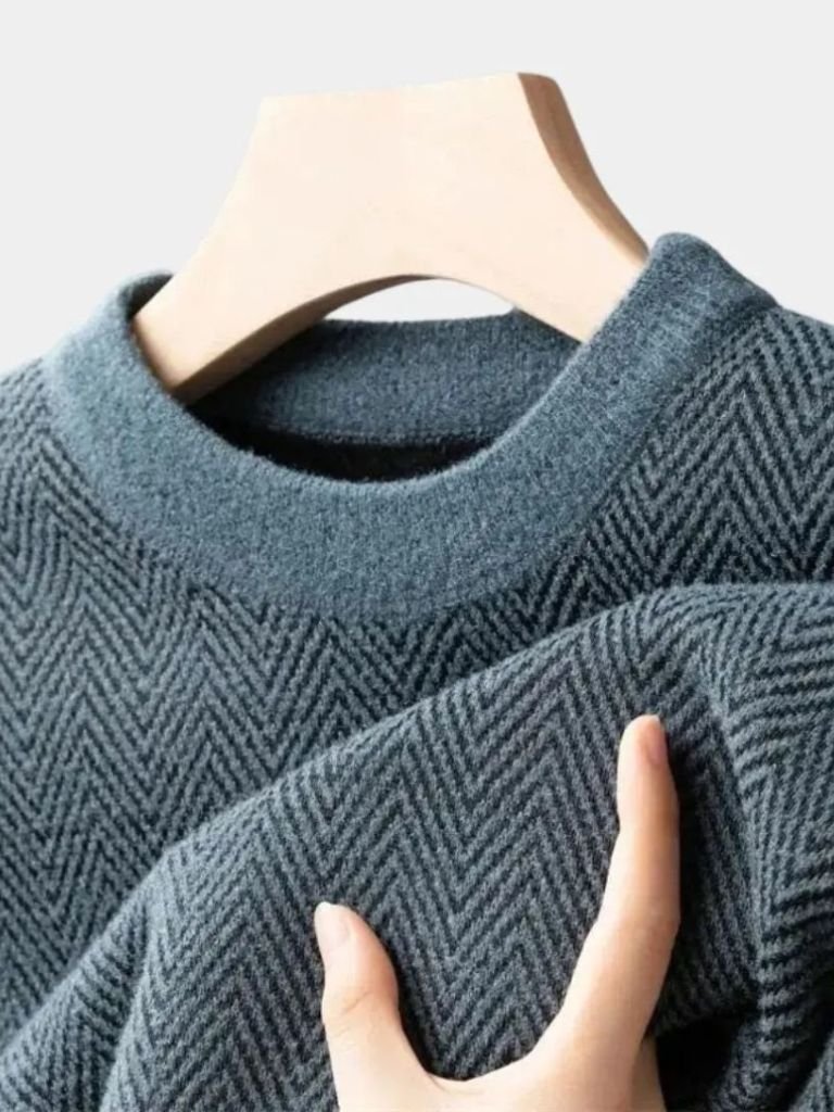 Cormac | Essential Wool Sweater -