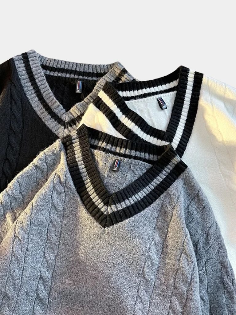 Elwood | Minimalist V-Neck Sweater