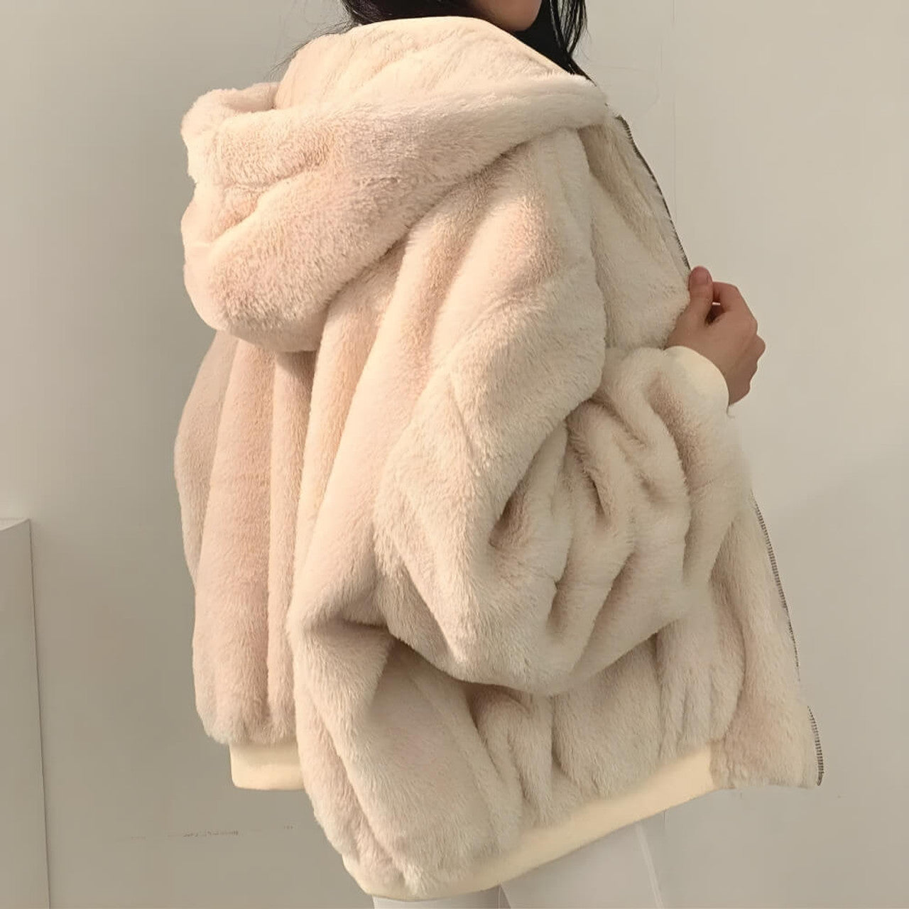 Sofia | Teddy Wool Hoodie