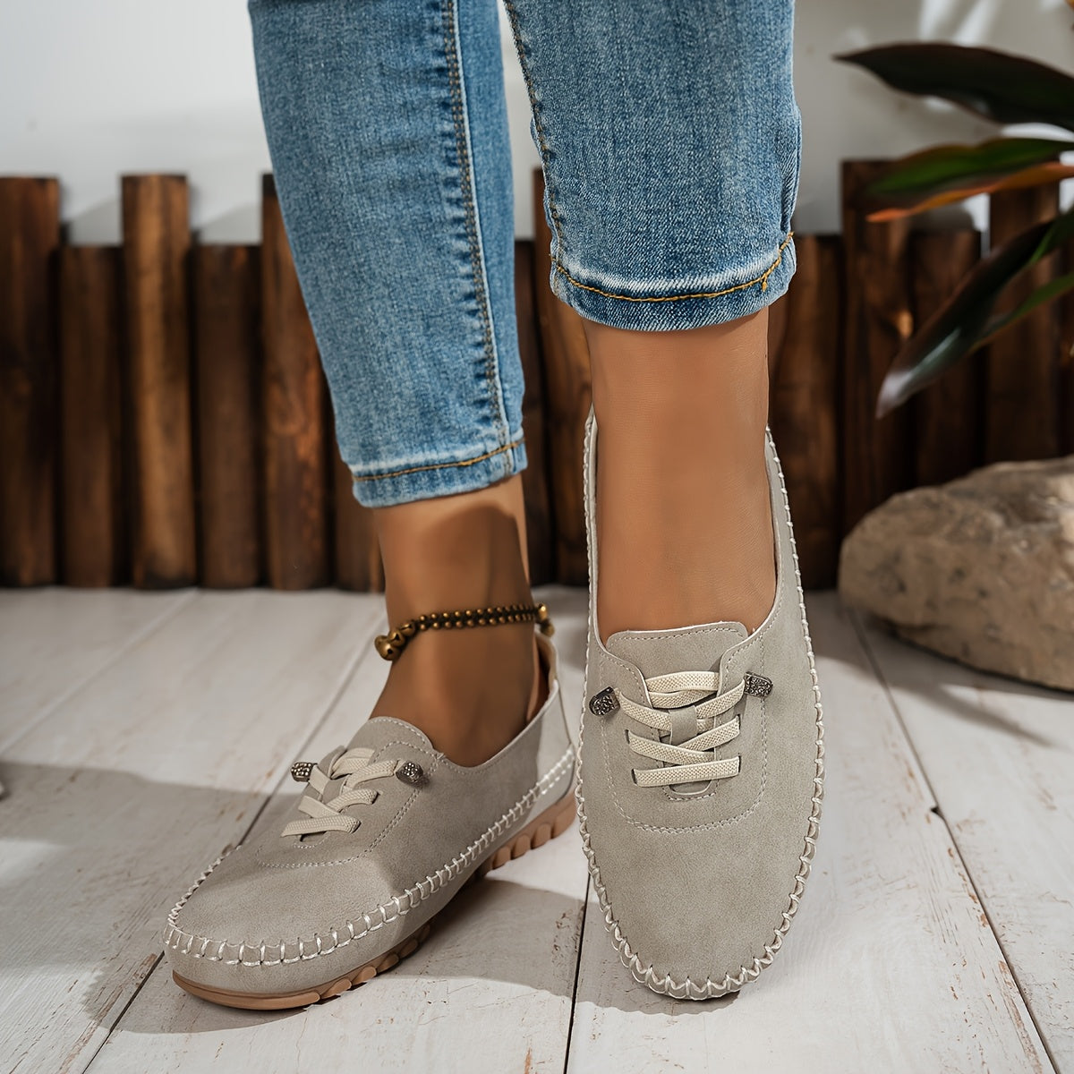 Orthelia | Flexible Relief Comfort Loafer