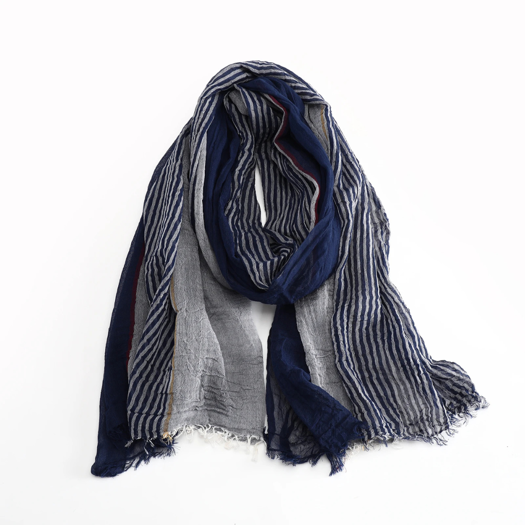 Vaughn |   Textured Scarf