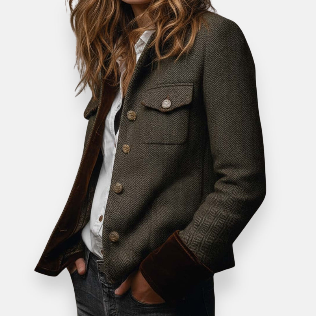 Claire | Effortless Polish Statement Layer