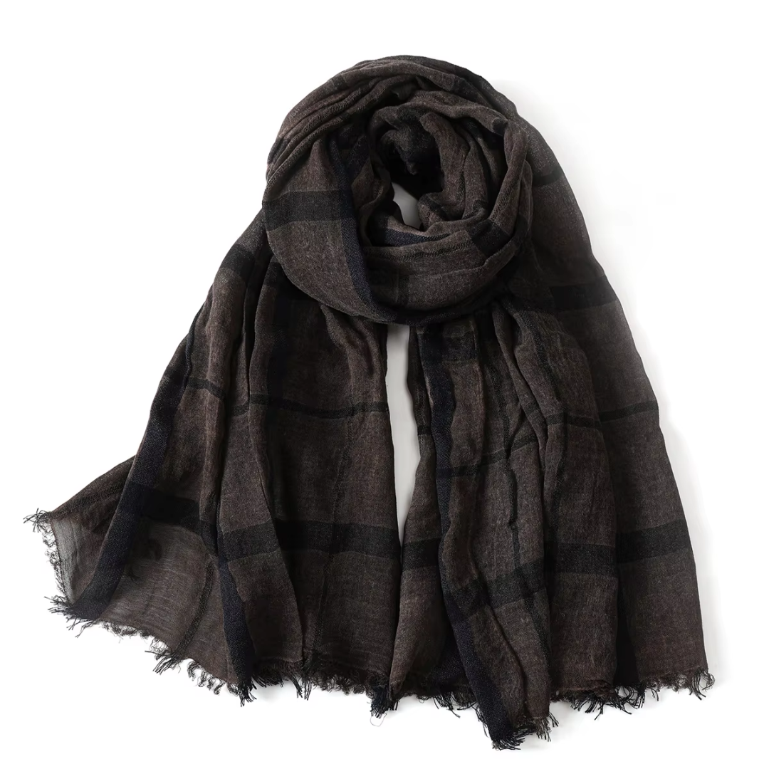 Maison|  Arnaud Scarf