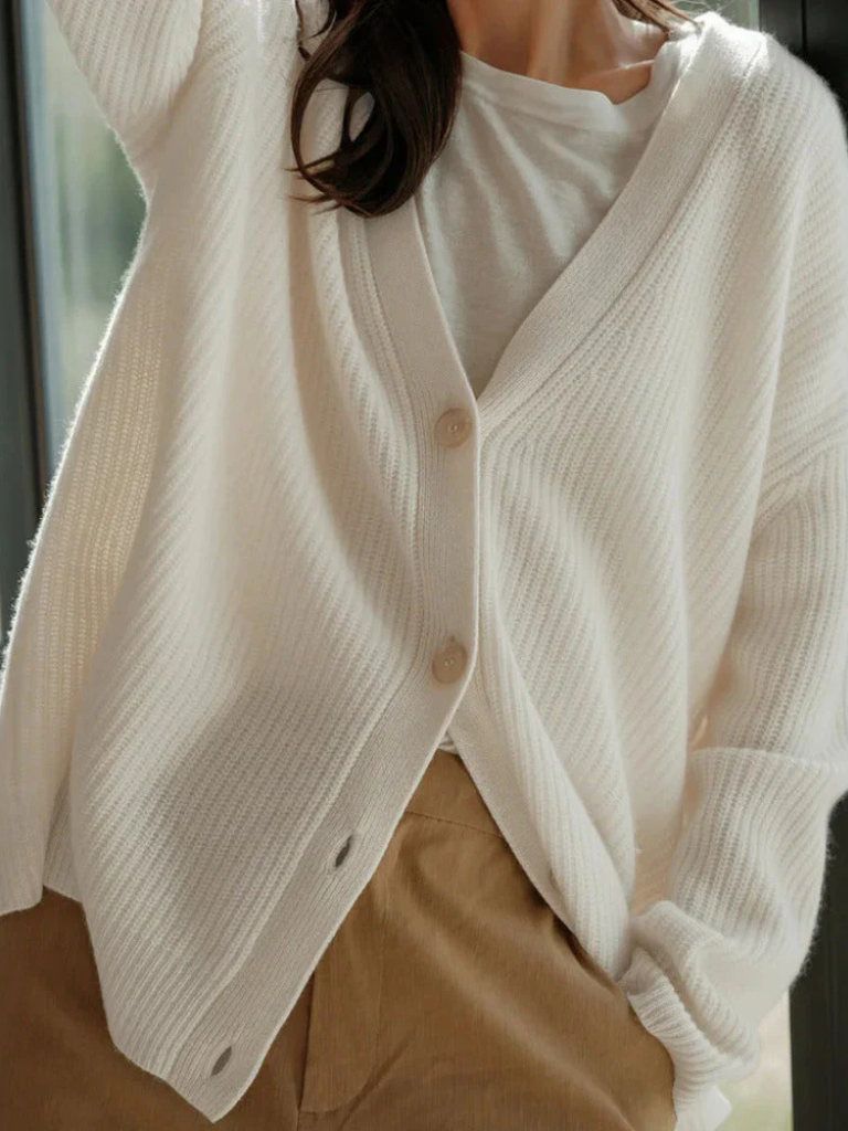 Madison | Cardigan of Effortless Elegance