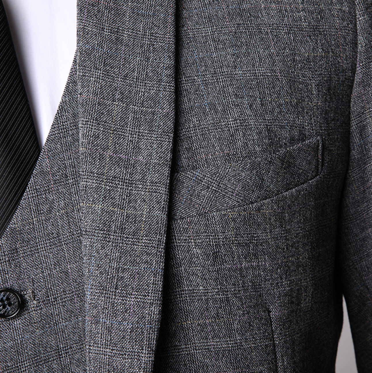 Levi | Three-Piece Suit