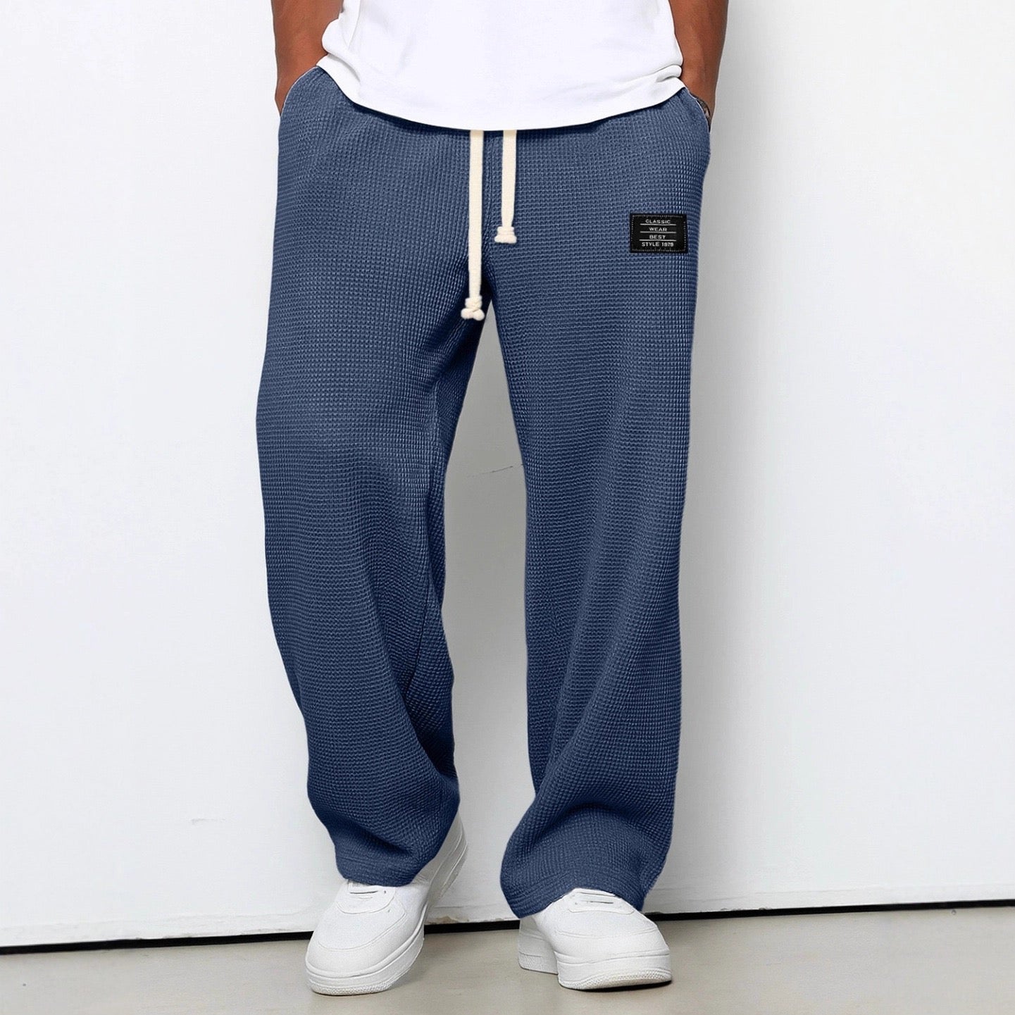 Relaxed Fit Drawstring Pants