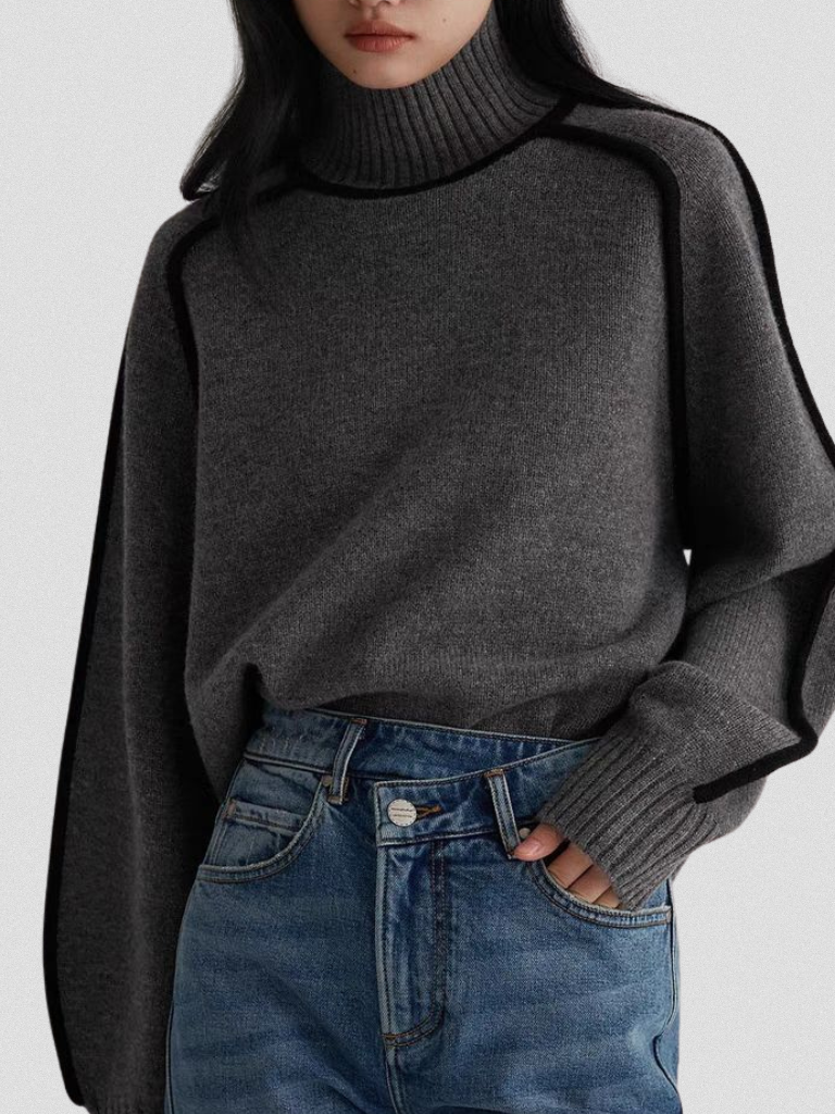Eloise | Sweater of Modern Contrast Elegance