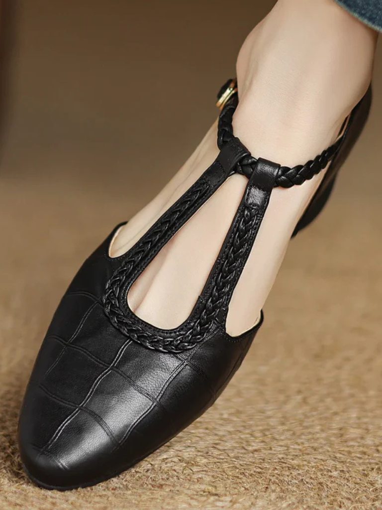 Aveline | Mary Jane Shoes of Timeless Elegance