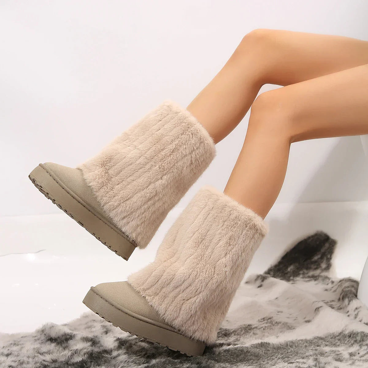 Chloe | Elegant Cold Weather Step