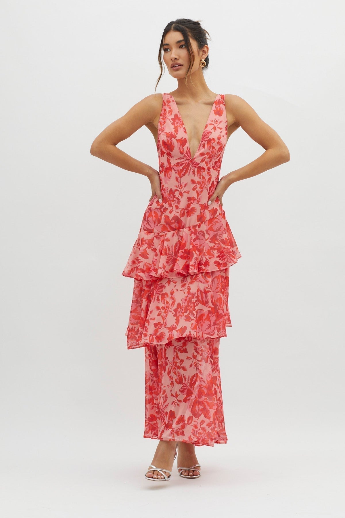 Everlee | Flirty Ruffle Tiered Midi Dress