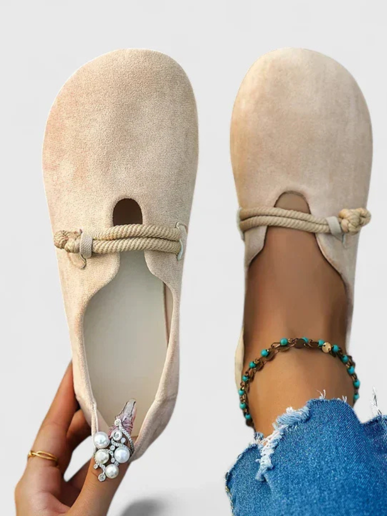 Avelisse | Everyday Comfort Slip-Ons