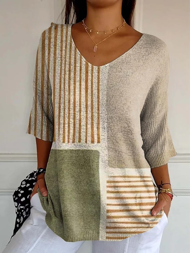 Janice| Knit Pullover with Abstract Geometric Pattern Art Print