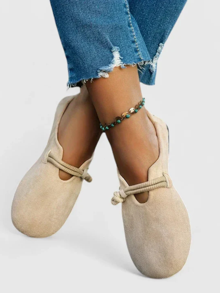 Avelisse | Everyday Comfort Slip-Ons