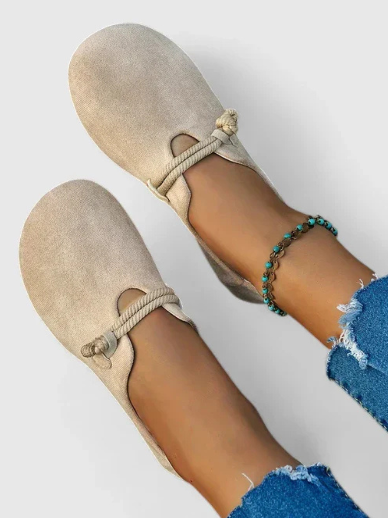 Avelisse | Everyday Comfort Slip-Ons