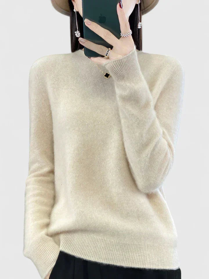 Rizalinda | Relaxed Elegance Pullover