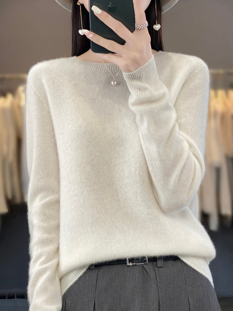 Rizalinda | Relaxed Elegance Pullover
