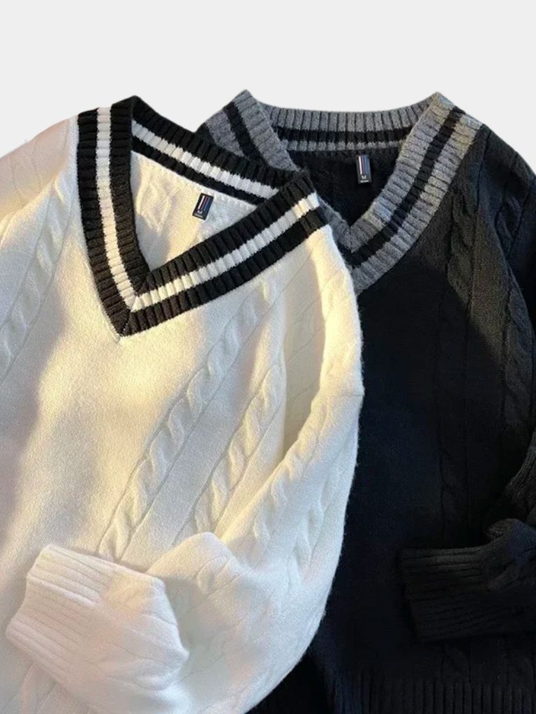 Elwood | Minimalist V-Neck Sweater