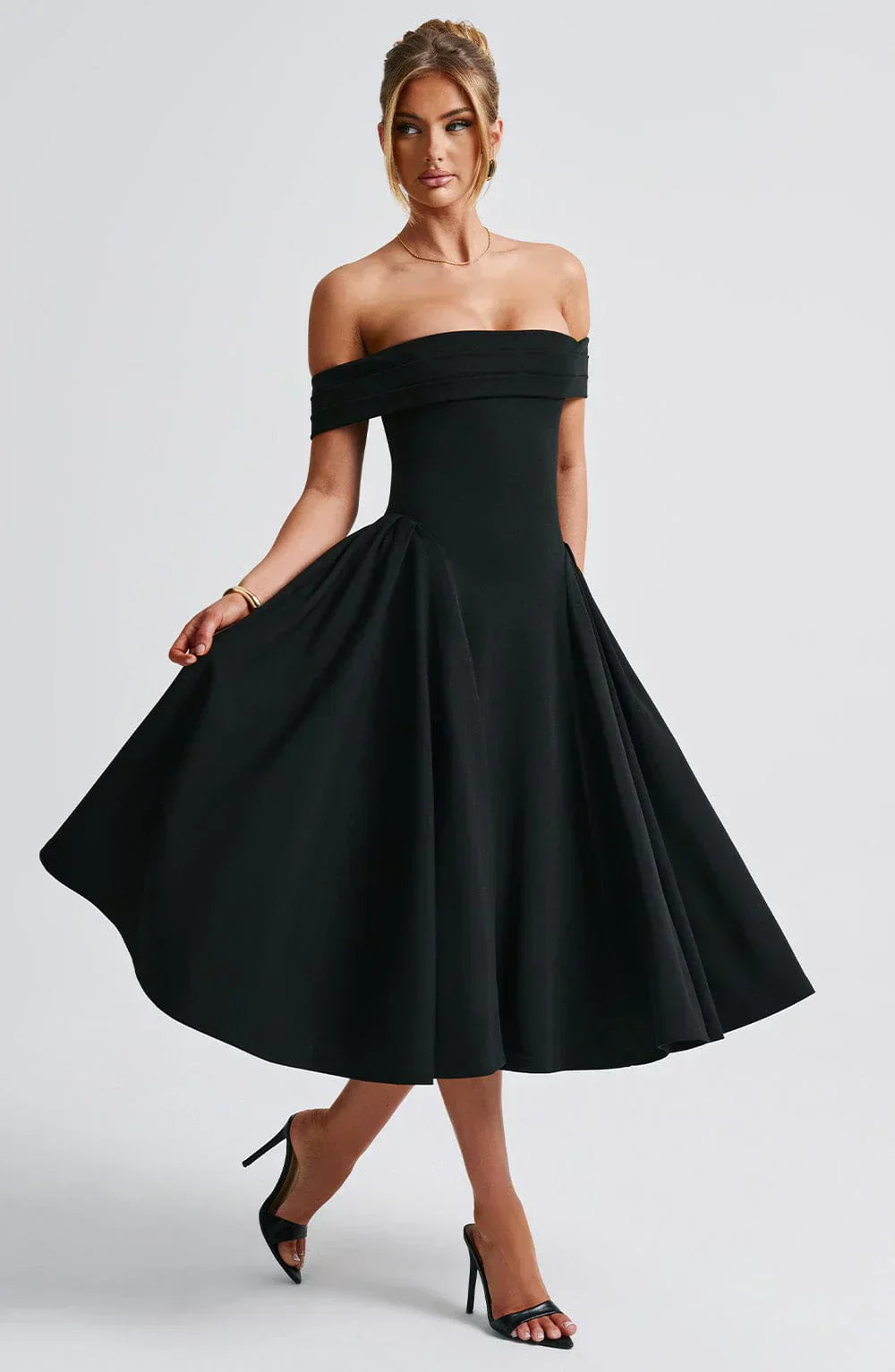Elegant Midi Dress Alexander Saint